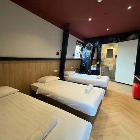 Heart Of Amsterdam Hostel Exterior photo