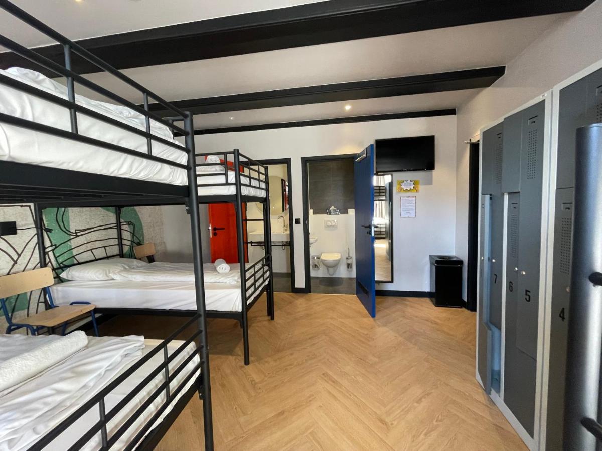 Heart Of Amsterdam Hostel Exterior photo