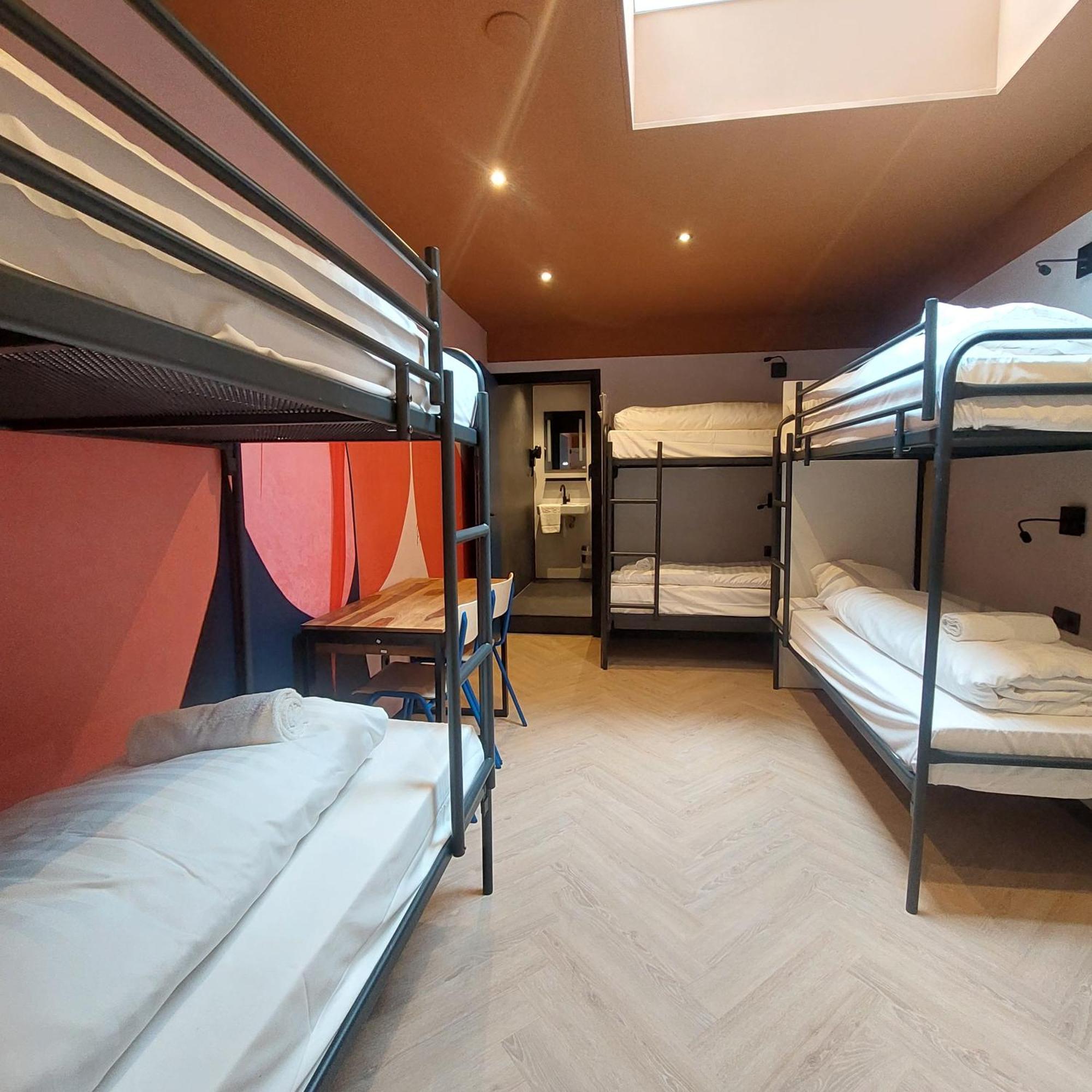Heart Of Amsterdam Hostel Exterior photo