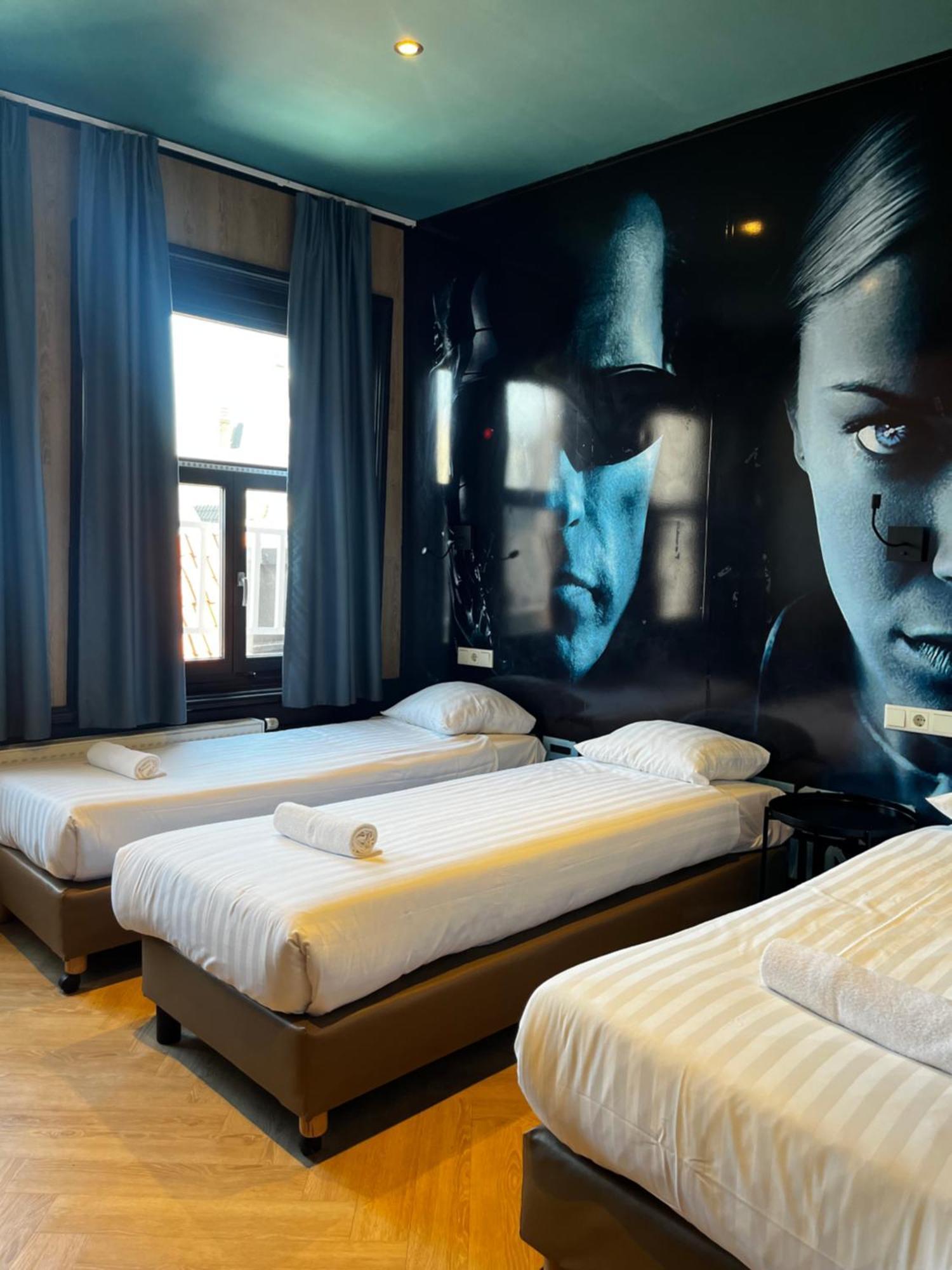 Heart Of Amsterdam Hostel Exterior photo